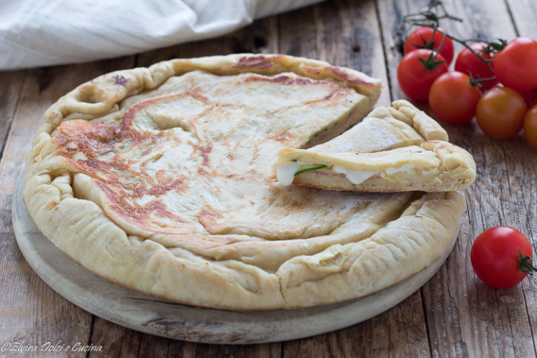 Focaccia Farcita Senza Lievitazione Cotta In Padella Elvira Dolci E Cucina