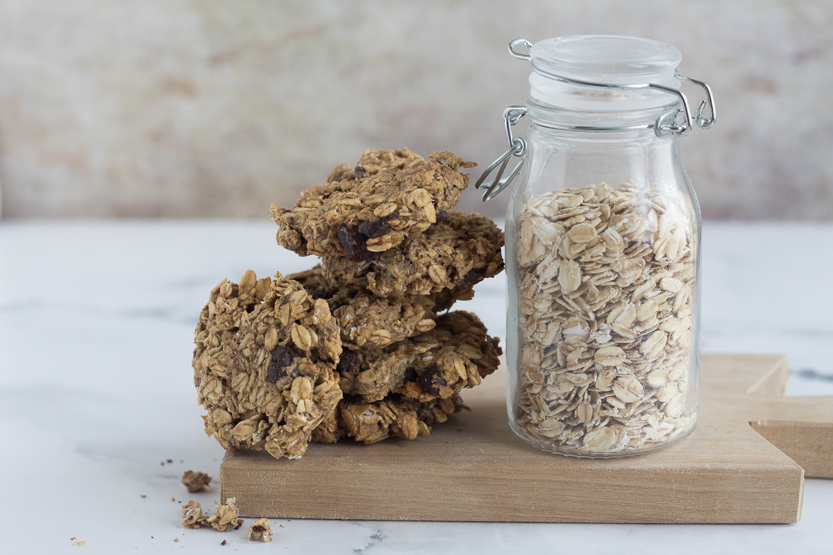 Biscotti rustici d'avena e cioccolato fondente