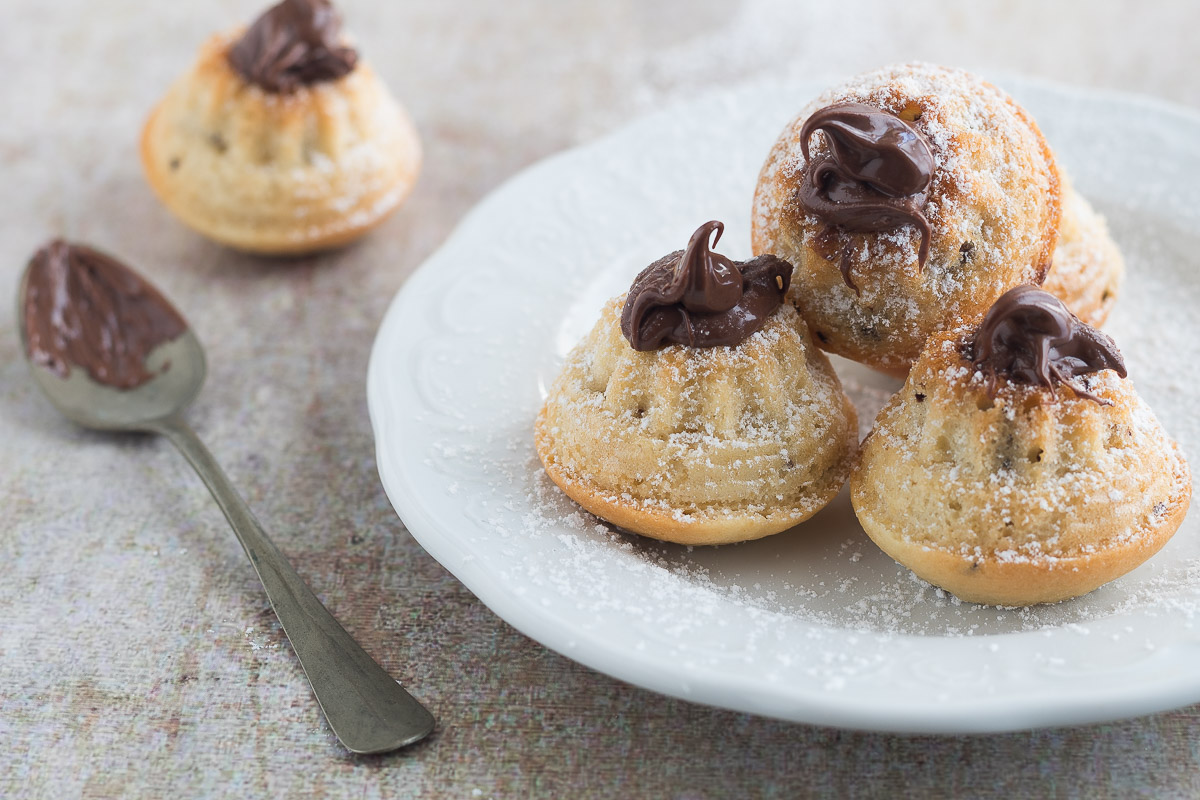 ciambelline al Baileys con gocce di cioccolato e Nutella