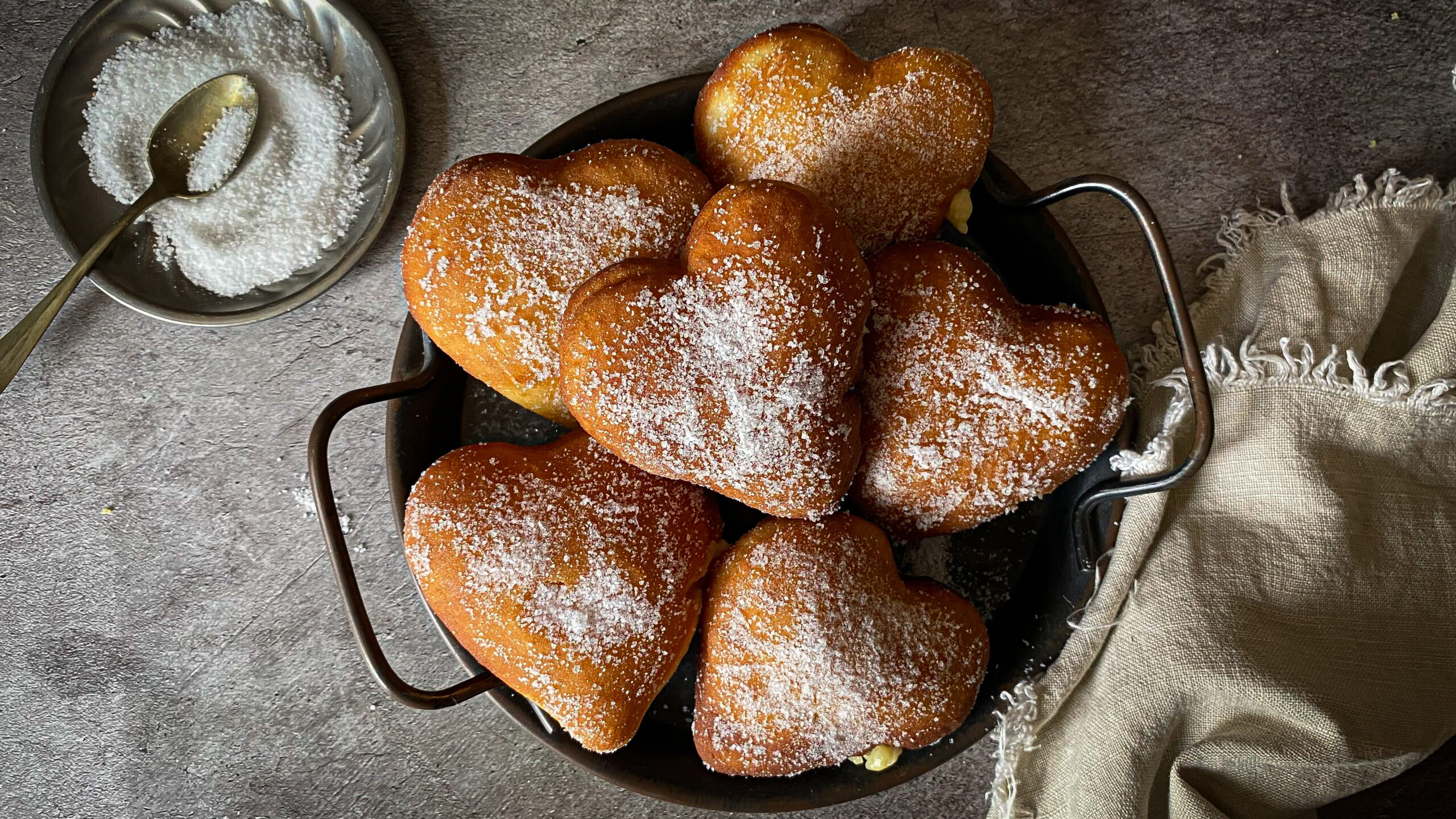 bomboloni cuore alla crema