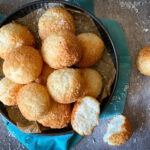 Torta di mele e amaretti