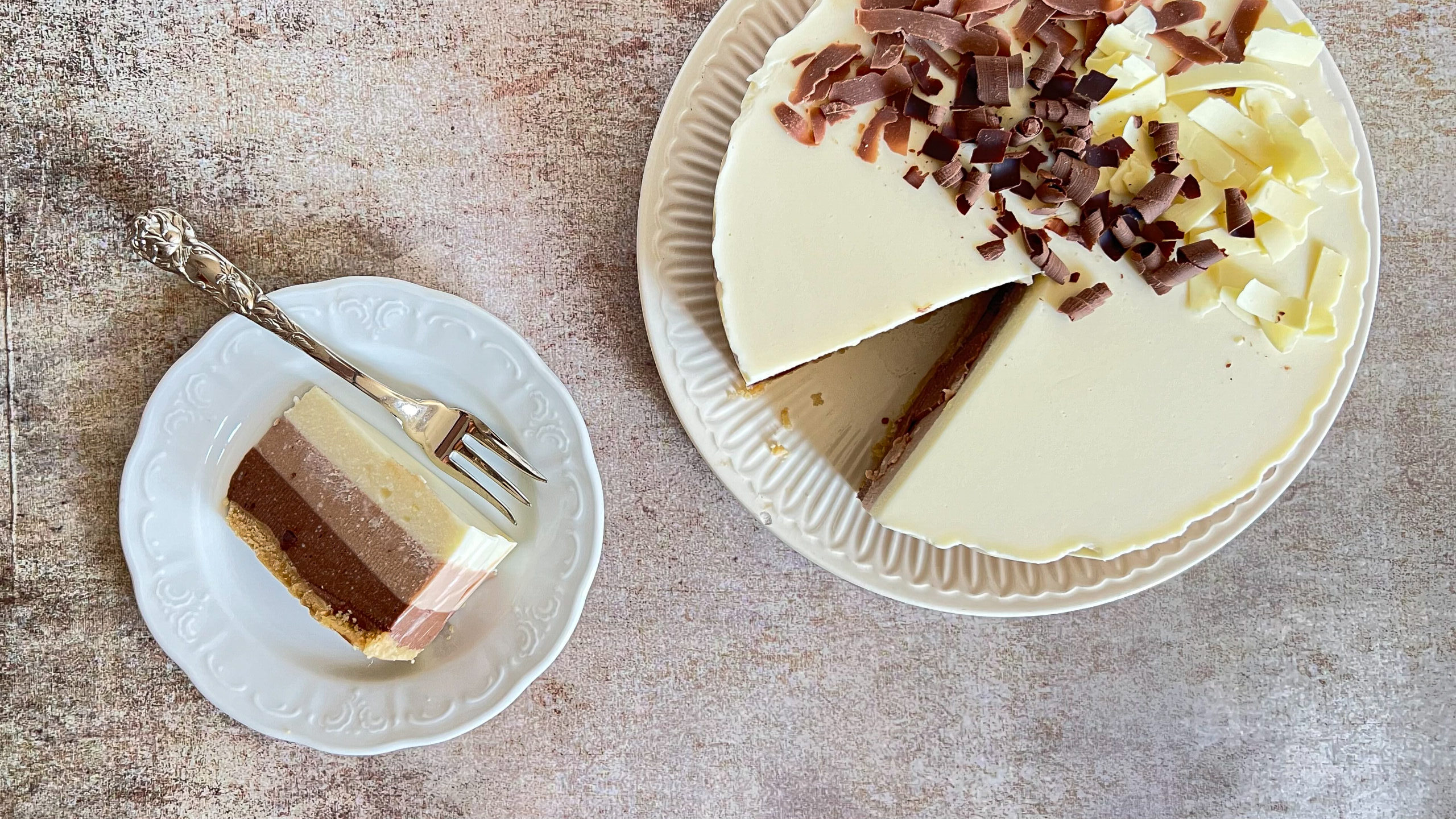 cheesecake ai tre cioccolati