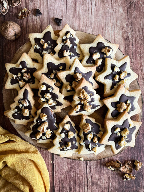 biscotti alle noci con cioccolato fondente