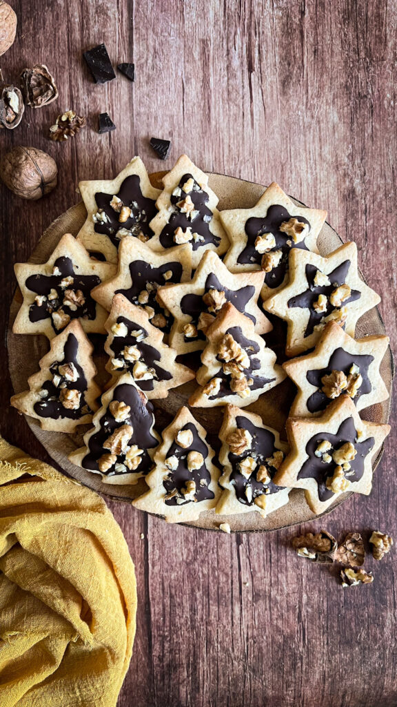 biscotti alle noci con cioccolato fondente